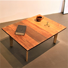 Table & Desk